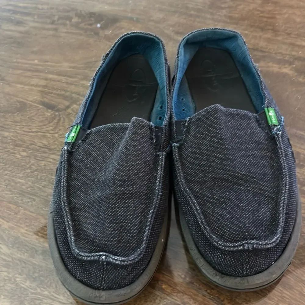 Black Sanuk Slid-On Shoes, size 10